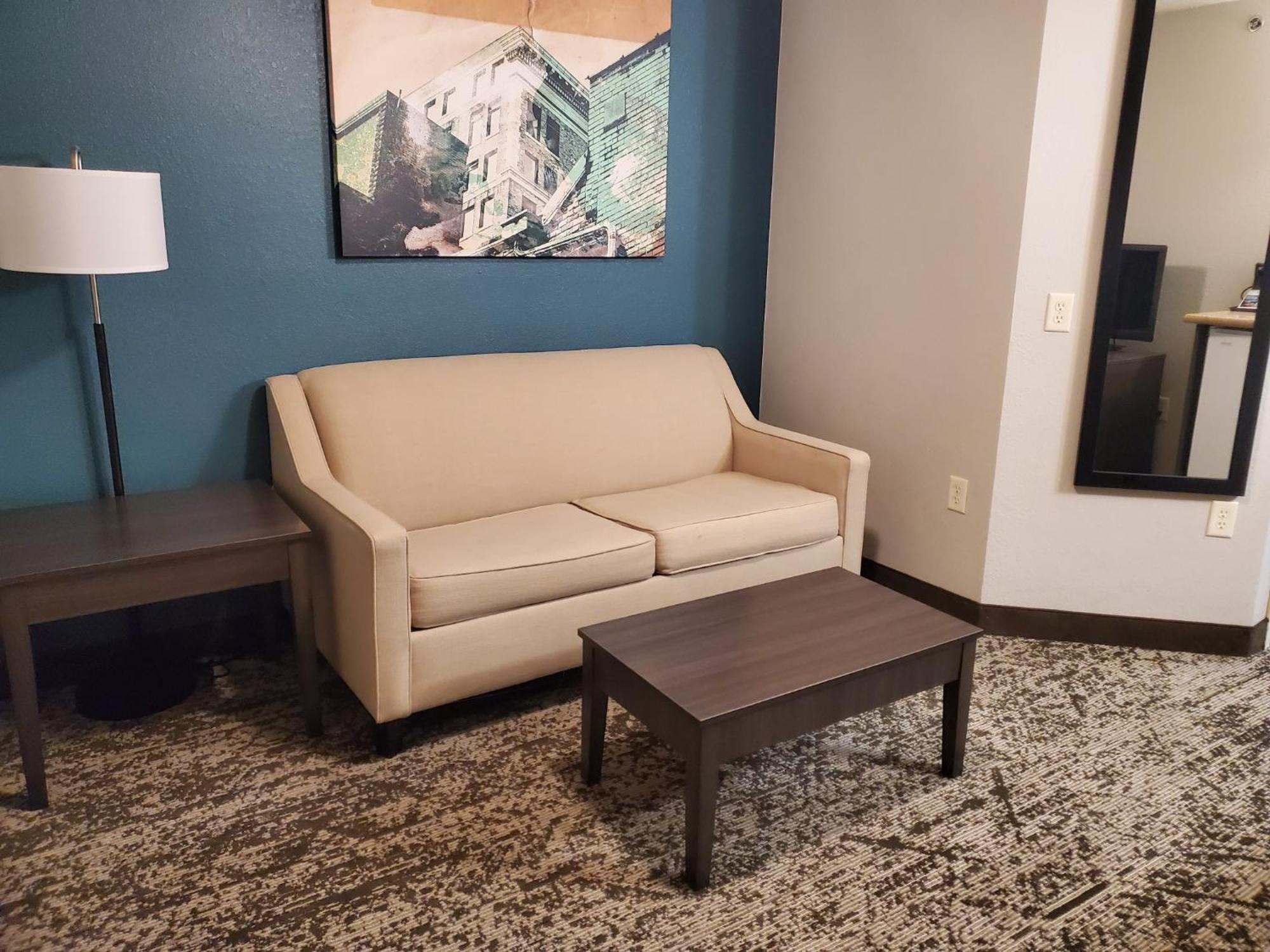 Hotel Western Wayne & North Fort Wayne
