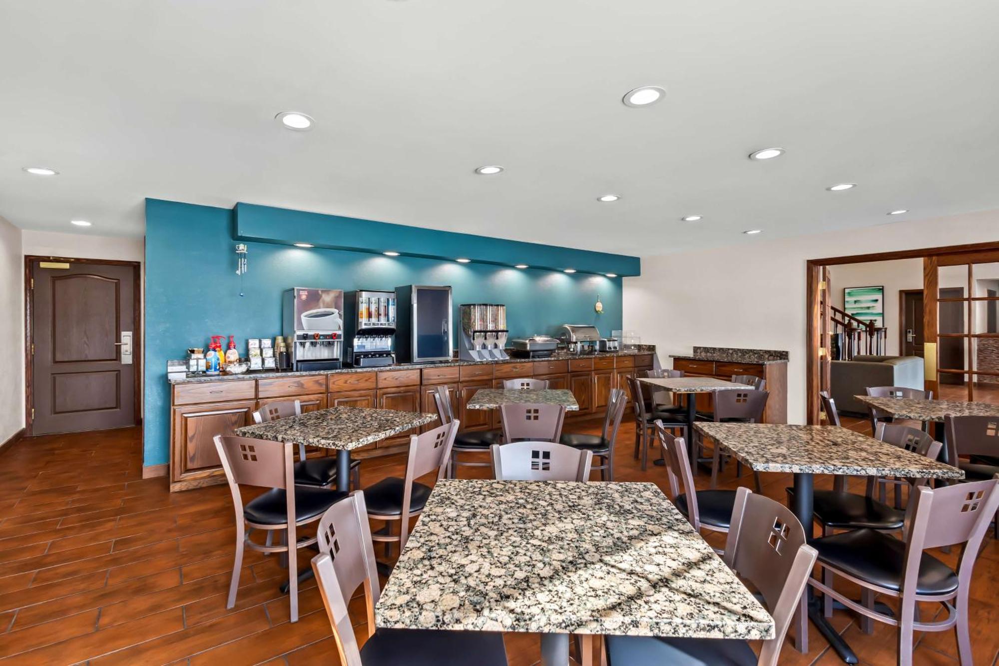Western Wayne & North Hotel 3*