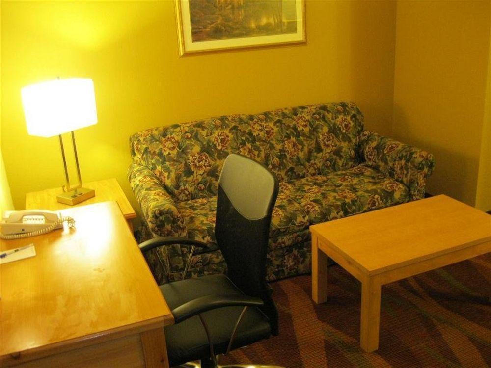 Best Western Plus Inn&suites North Hotel Fort Wayne