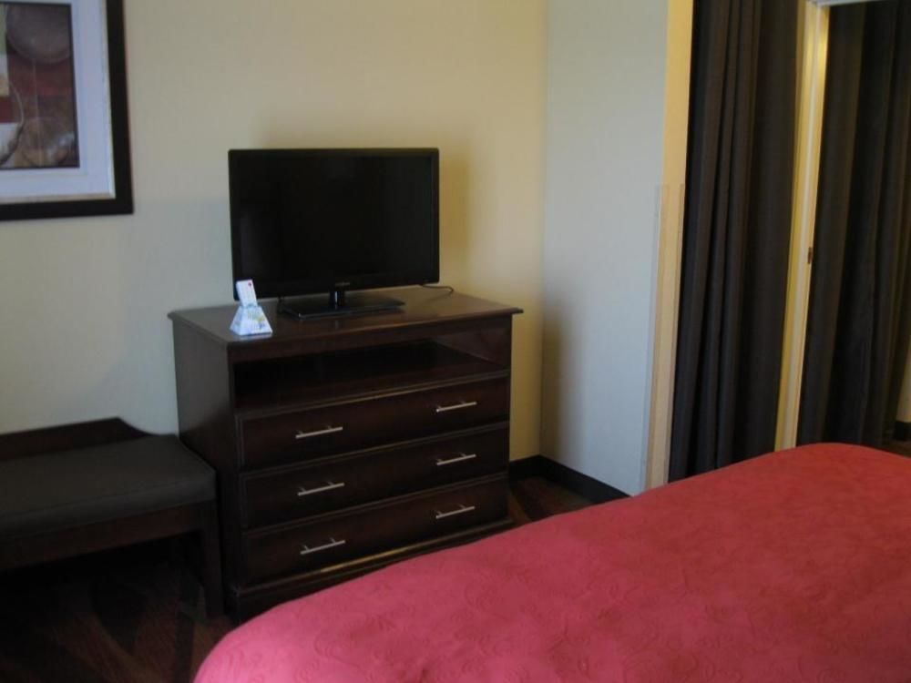 Best Western Plus Inn&suites North Hotel